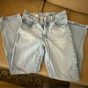 Levi's 501 Classic Light Blue Straight Jeans